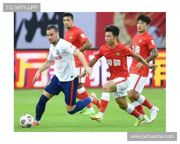 聚焦上海足球队的速度与激情探讨如何提升球队整体竞技水平